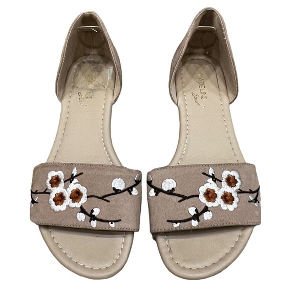 MADELINE Stuart Floral Embroidery Flats, Size 7.5 - Picture 2 of 11